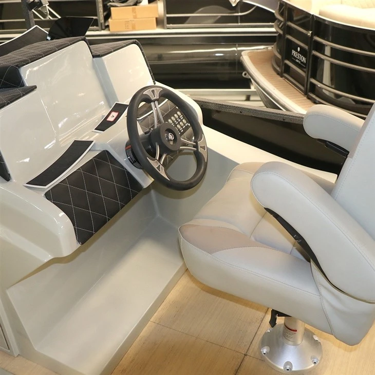 6.5m Luxury Pontoon Boat high quality